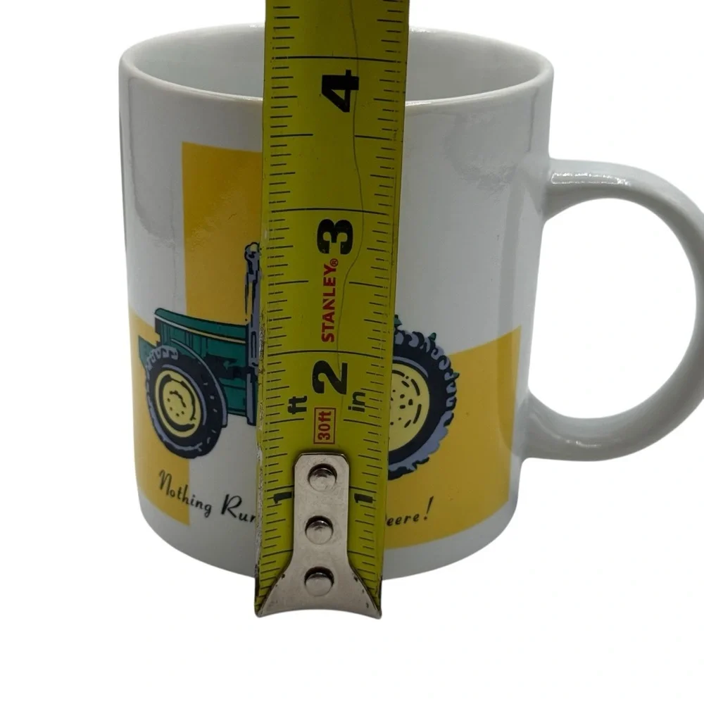 JOHN DEERE “NOTHING RUNS LIKE A DEERE” TRACTOR MUG BY GIBSON